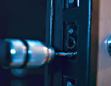 殷都24小时上门开锁公司